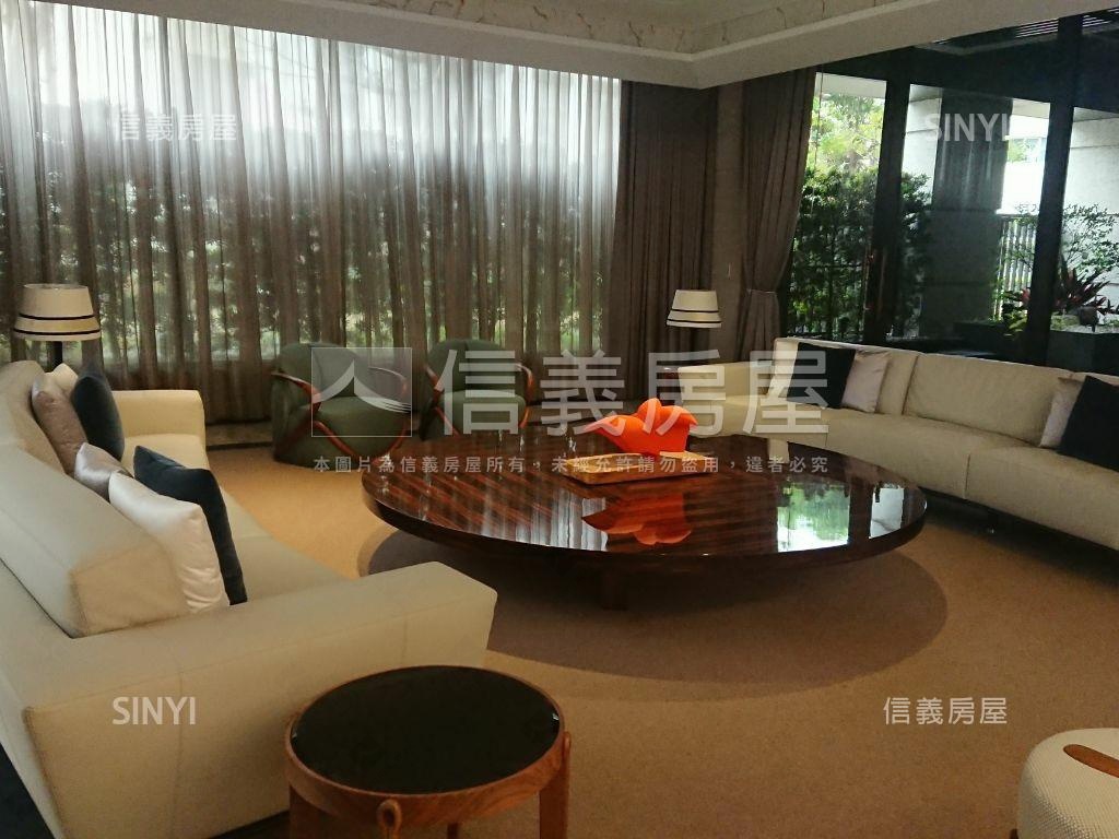 力麒御品社區外觀及周邊環境