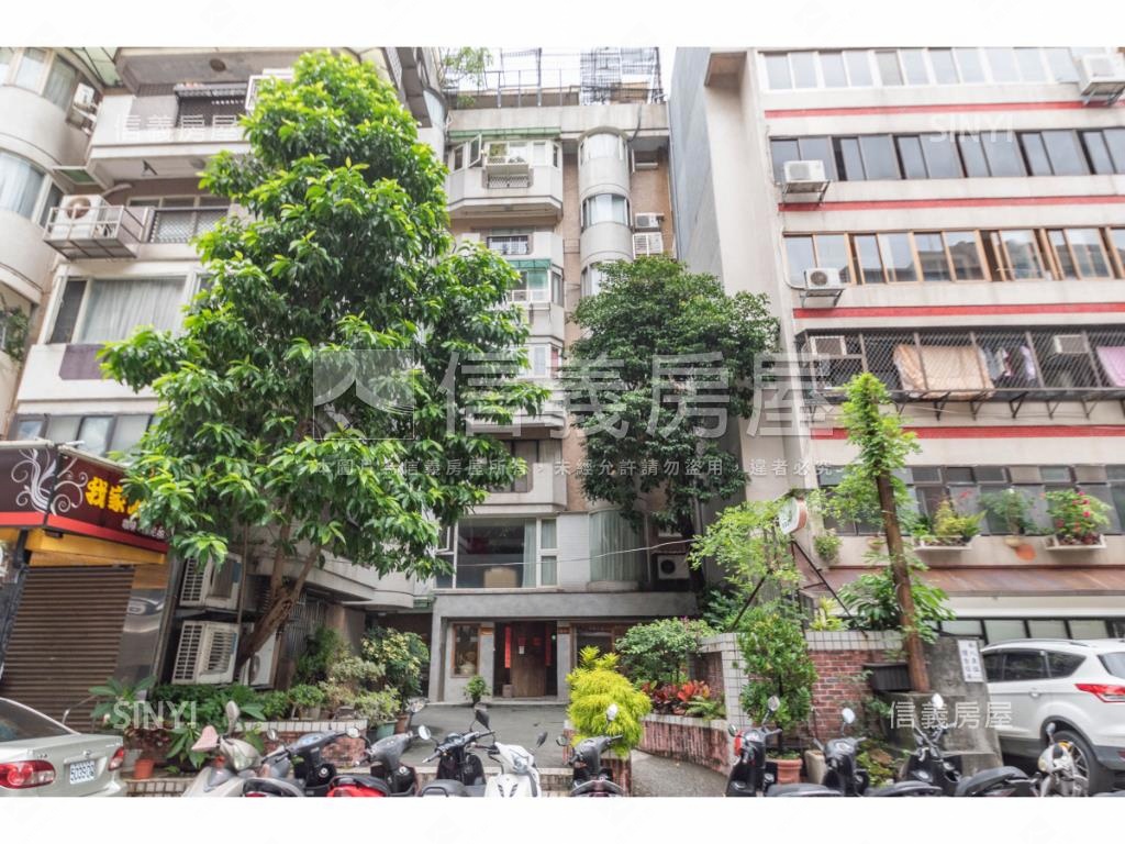 凱旋廣場社區外觀及周邊環境