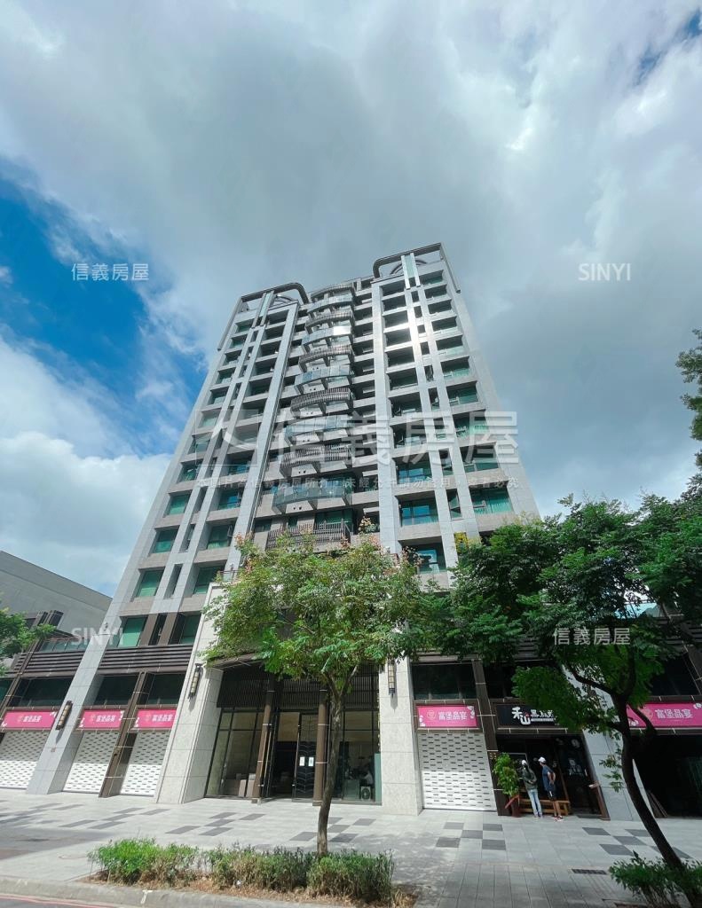 富堡晶宴社區外觀及周邊環境