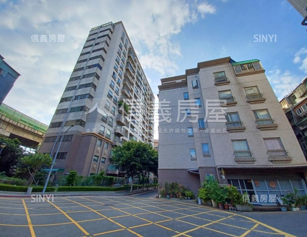 國泰麗都-C區社區外觀及周邊環境