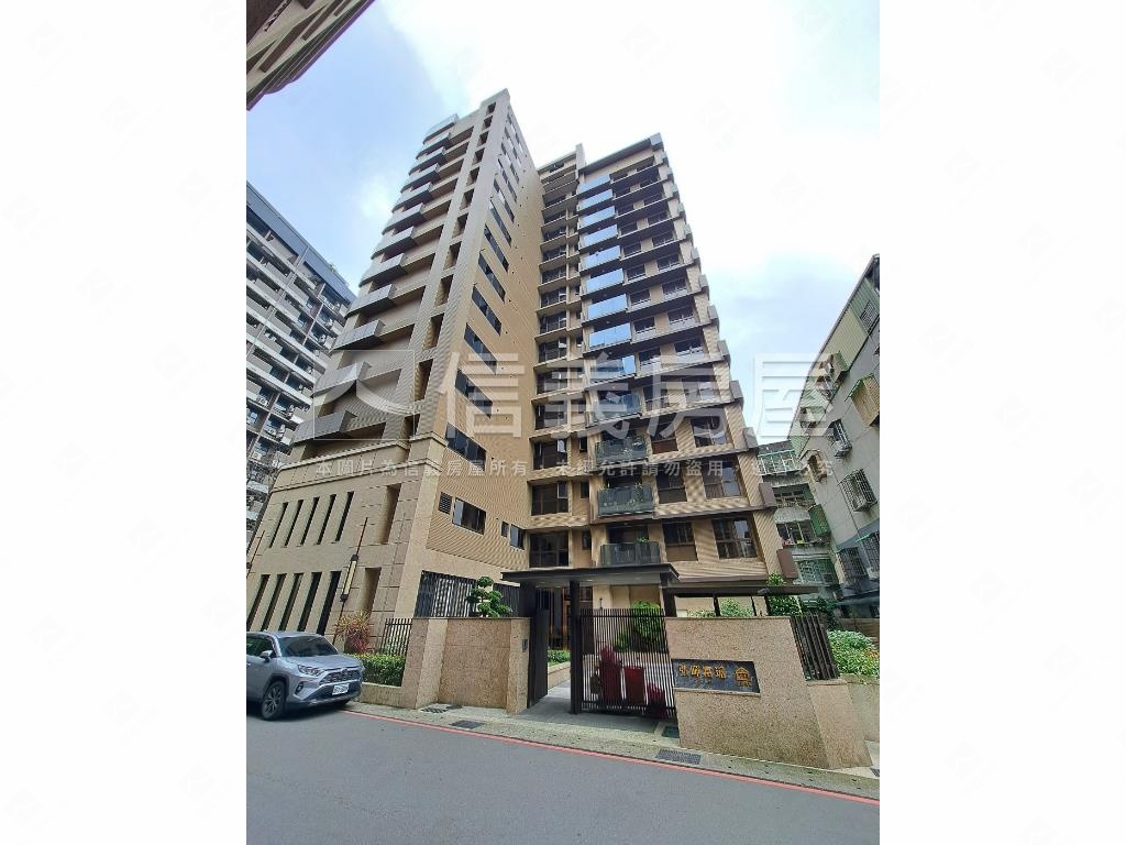 弘暉富琚社區外觀及周邊環境