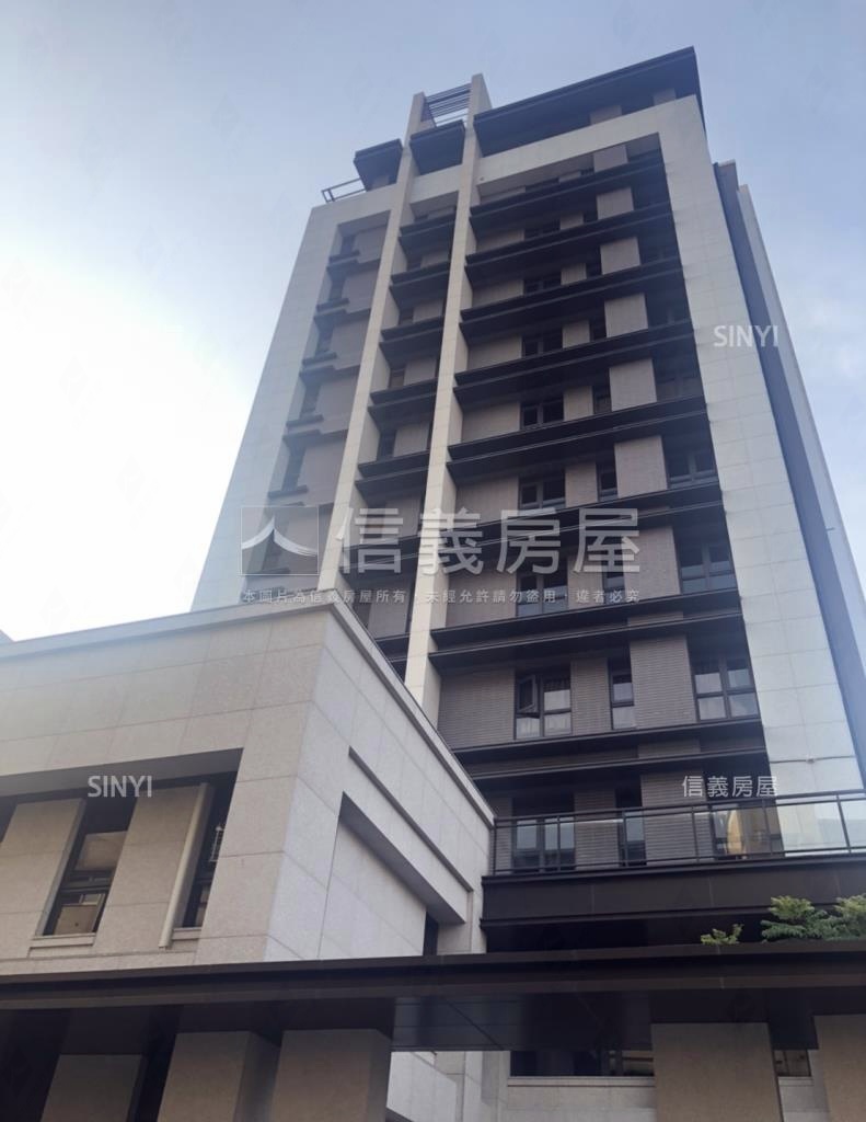 金龍尊邸社區外觀及周邊環境
