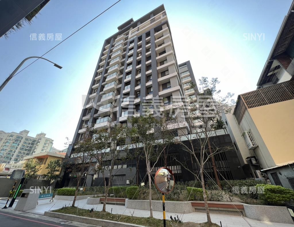 藝家人社區外觀及周邊環境