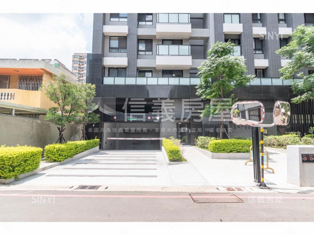 藝家人社區外觀及周邊環境