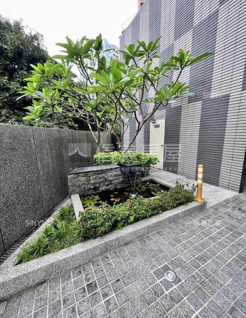 淡海90社區外觀及周邊環境