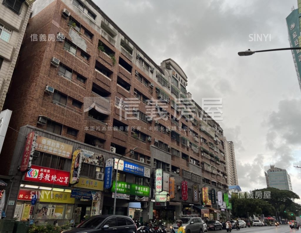 中正觀邸社區外觀及周邊環境