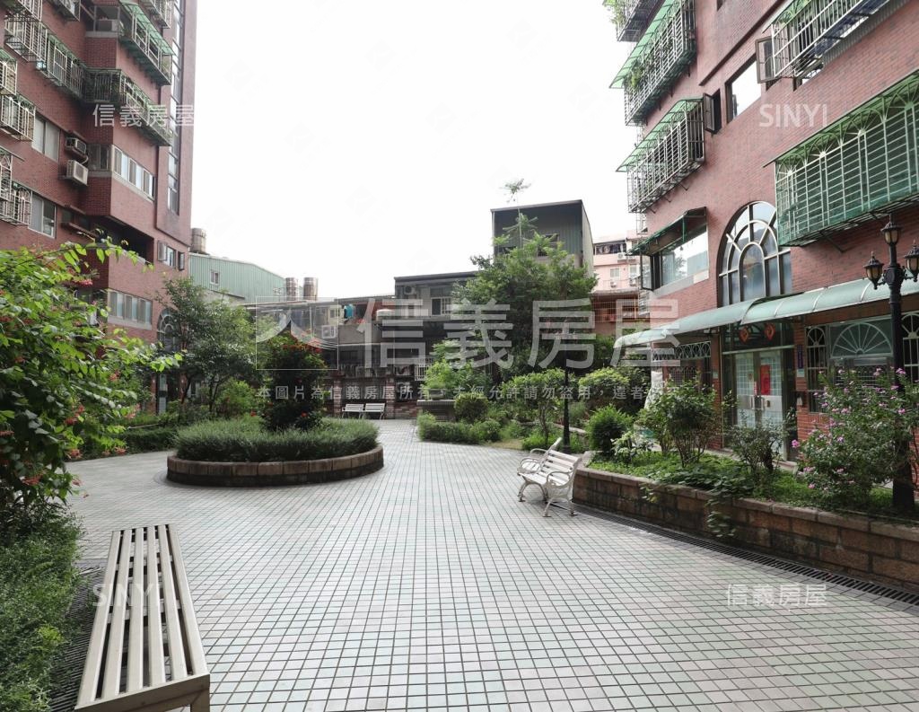 天賜良園社區外觀及周邊環境
