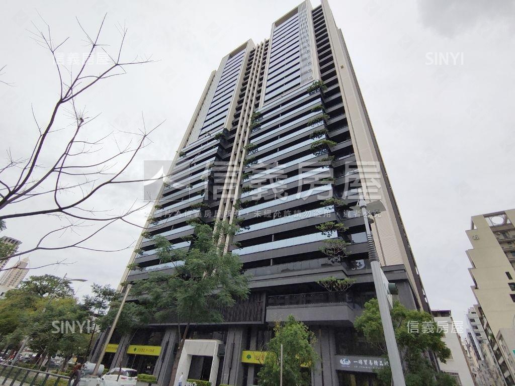 國泰O2馥建築社區外觀及周邊環境
