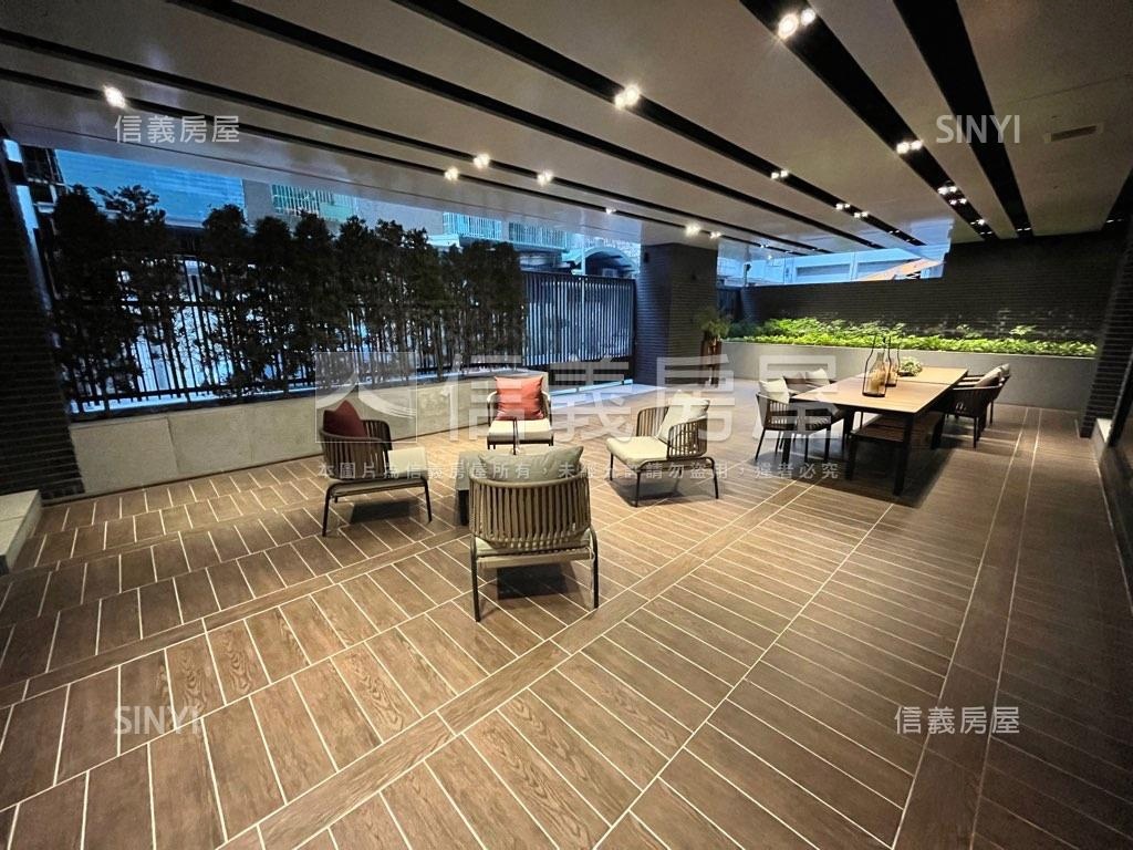 國泰O2馥建築社區外觀及周邊環境