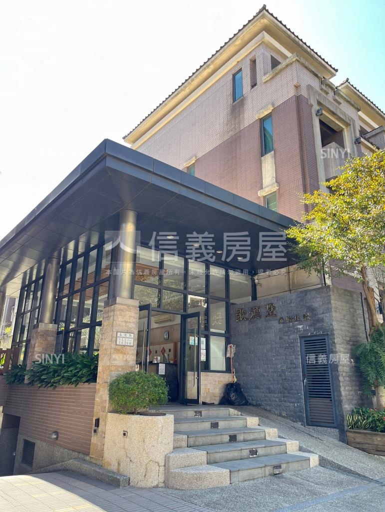 歌德堡社區外觀及周邊環境