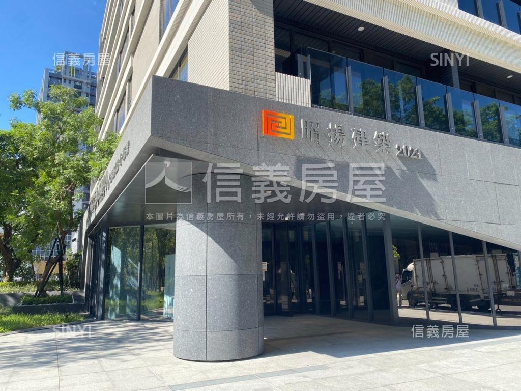 昭揚CBD經貿中心社區外觀及周邊環境