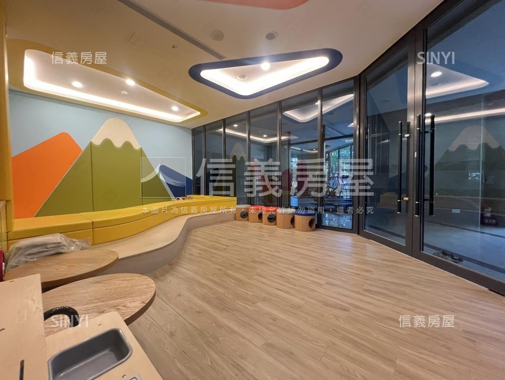 和發首湛社區外觀及周邊環境