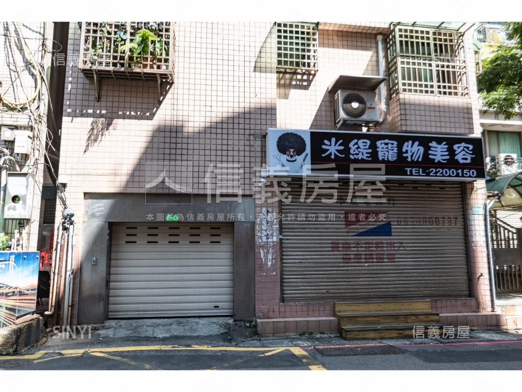 金品名園社區外觀及周邊環境