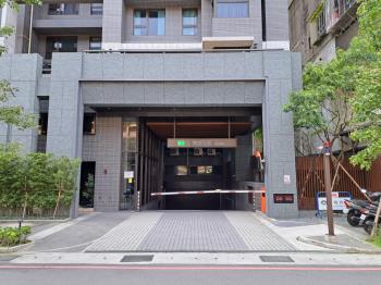喜全森鑄