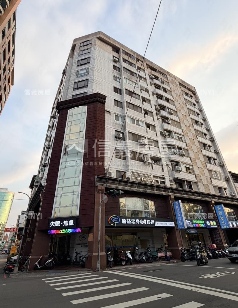 美來住商大樓社區外觀及周邊環境