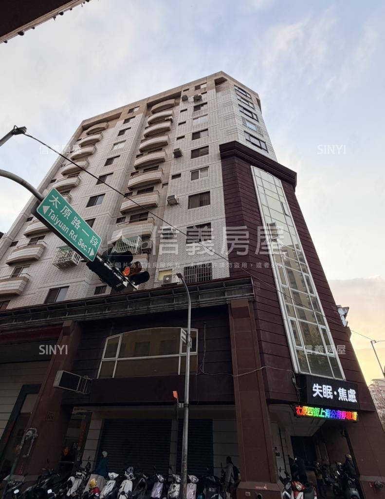 美來住商大樓社區外觀及周邊環境