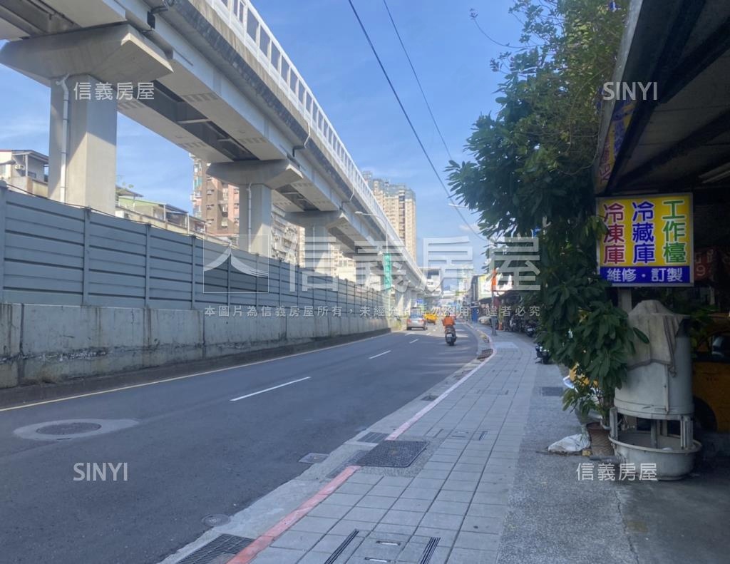 秀峰苑社區外觀及周邊環境