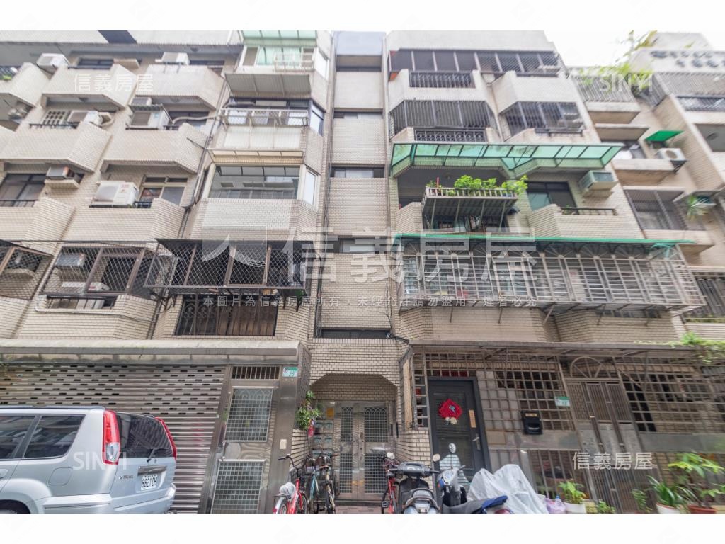 國泰香榭華廈-南棟社區外觀及周邊環境