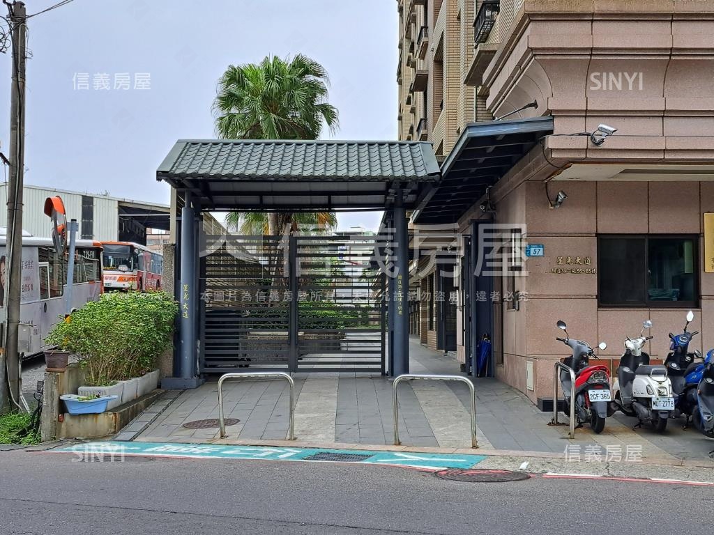 知森堂八期-星光大道社區外觀及周邊環境