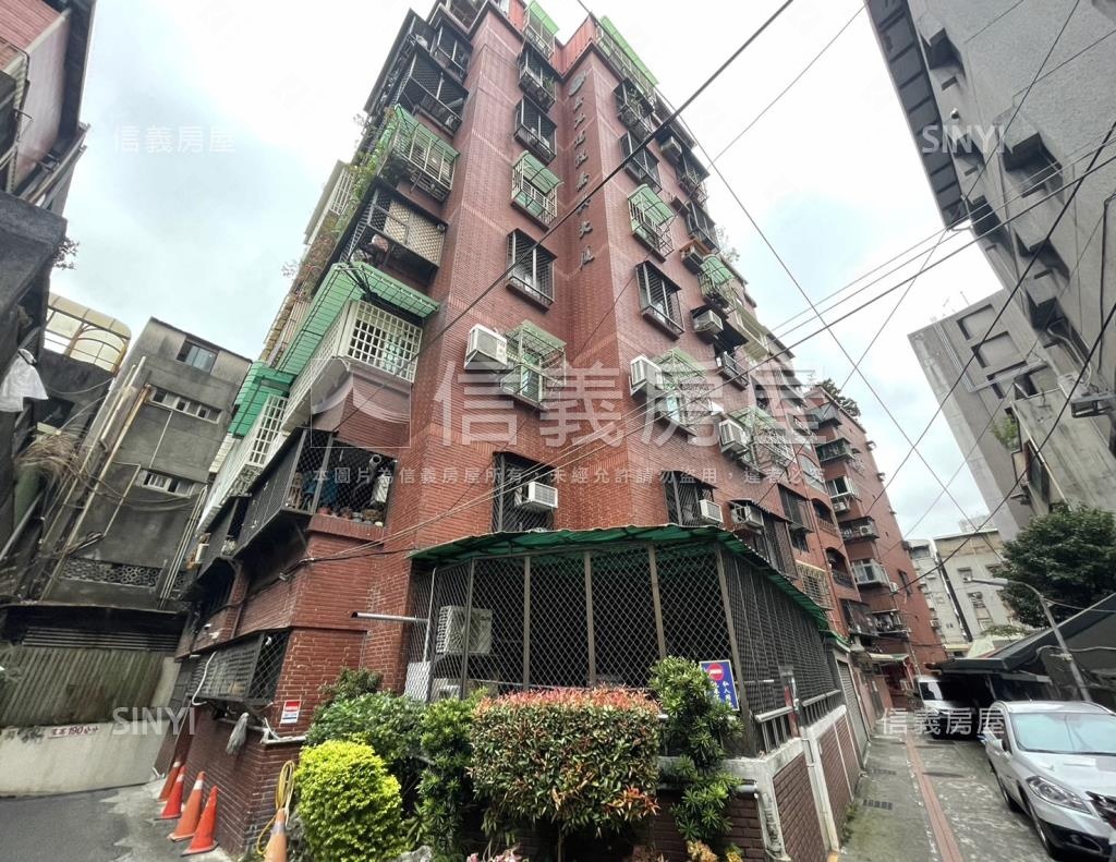 嘉興大廈社區外觀及周邊環境