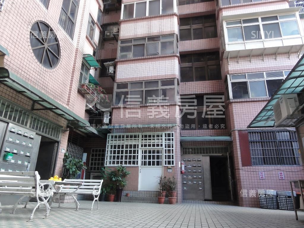 小哈佛社區外觀及周邊環境