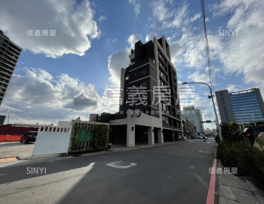 紳公館社區外觀及周邊環境