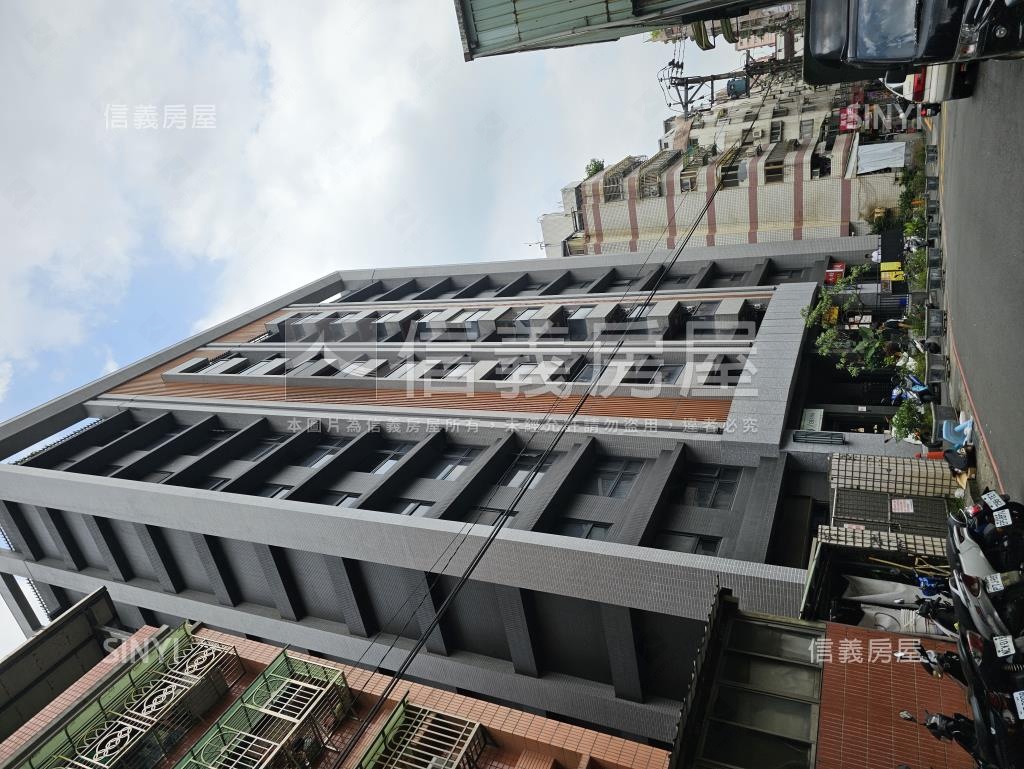 采采良品-采悅館社區外觀及周邊環境