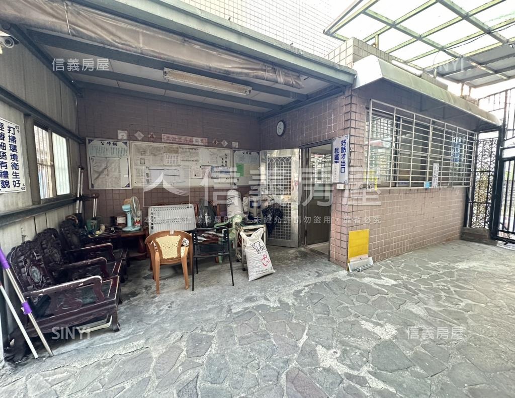 大里新都社區外觀及周邊環境