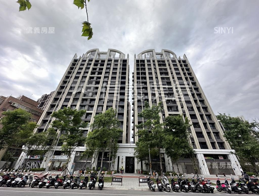 立信-立天下社區外觀及周邊環境