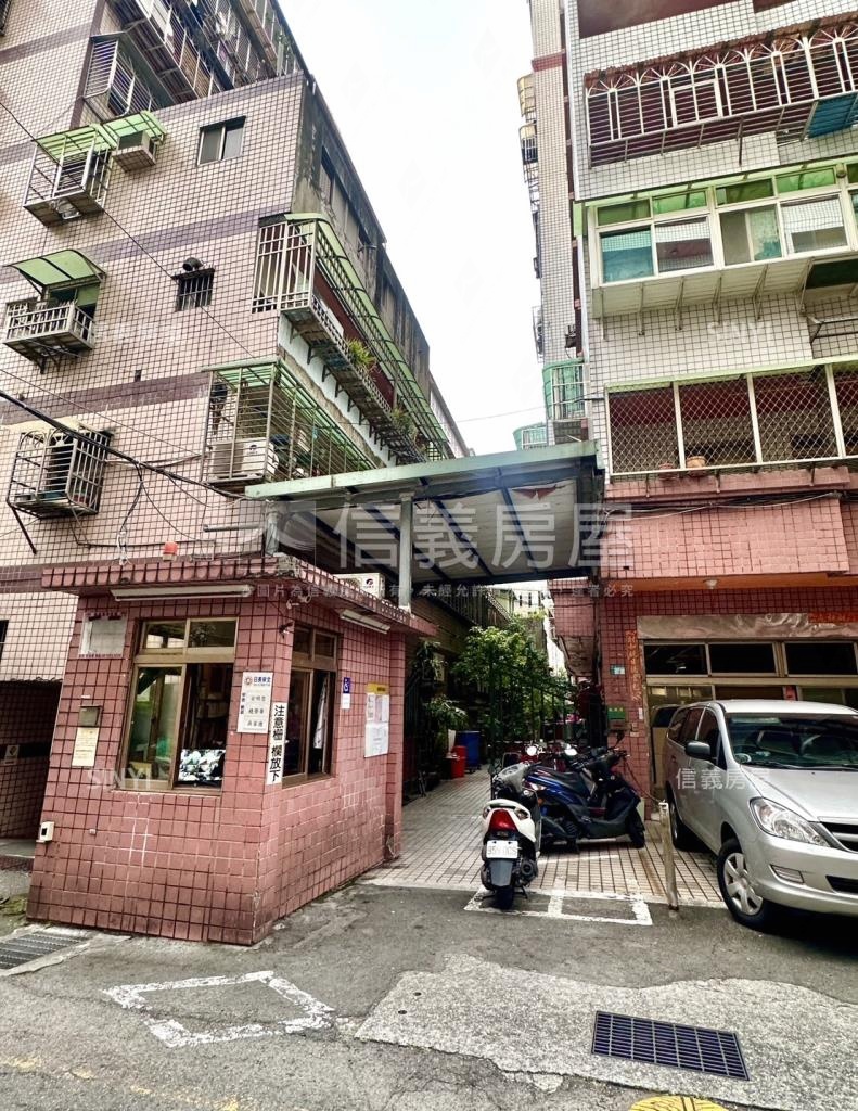 宏佳城寶-B區社區外觀及周邊環境