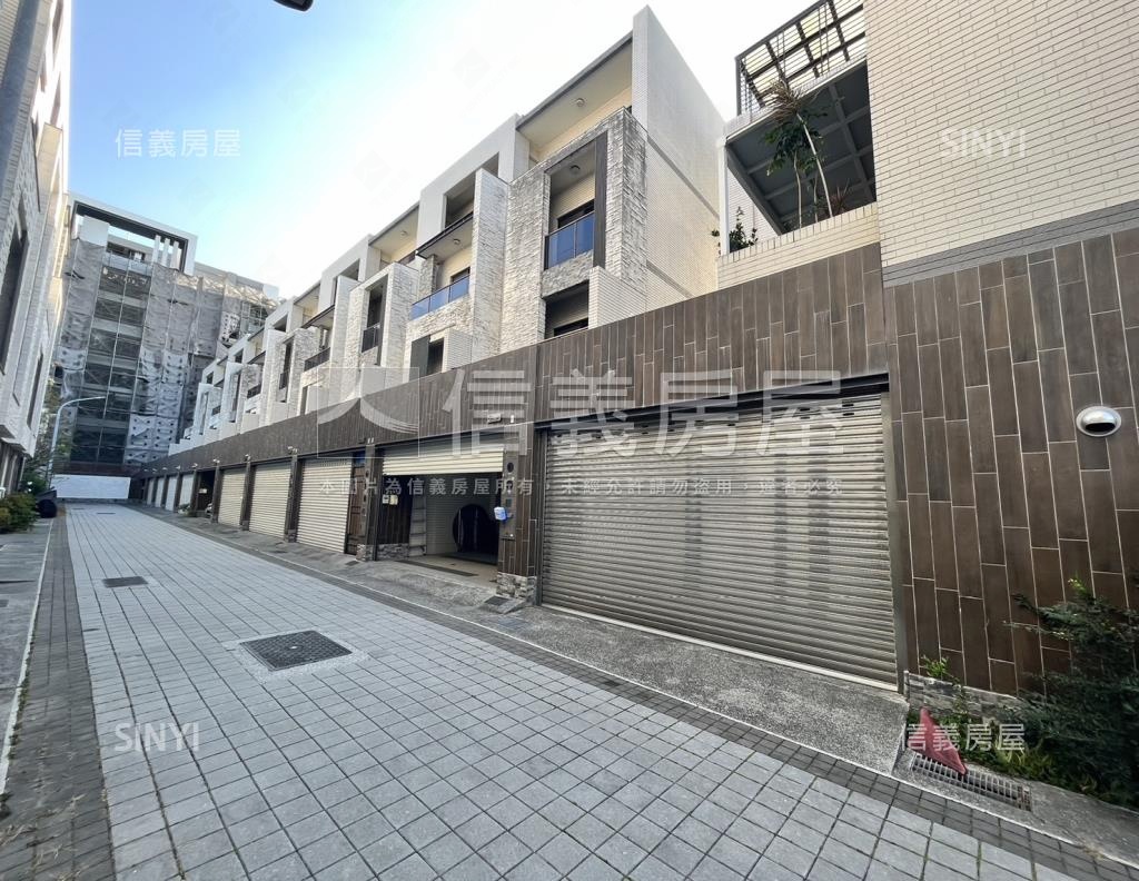 社內128之1-22號透天社區外觀及周邊環境