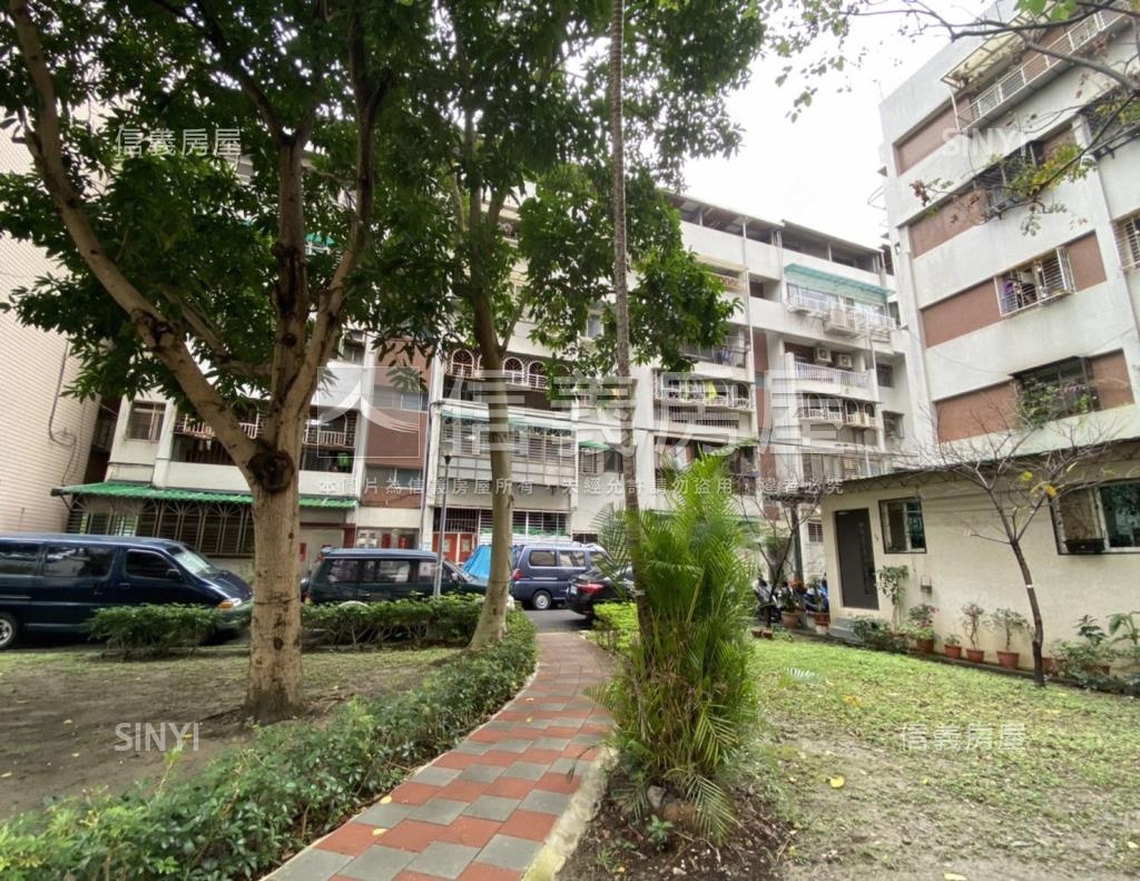 國泰內湖新城(54-60號)社區外觀及周邊環境