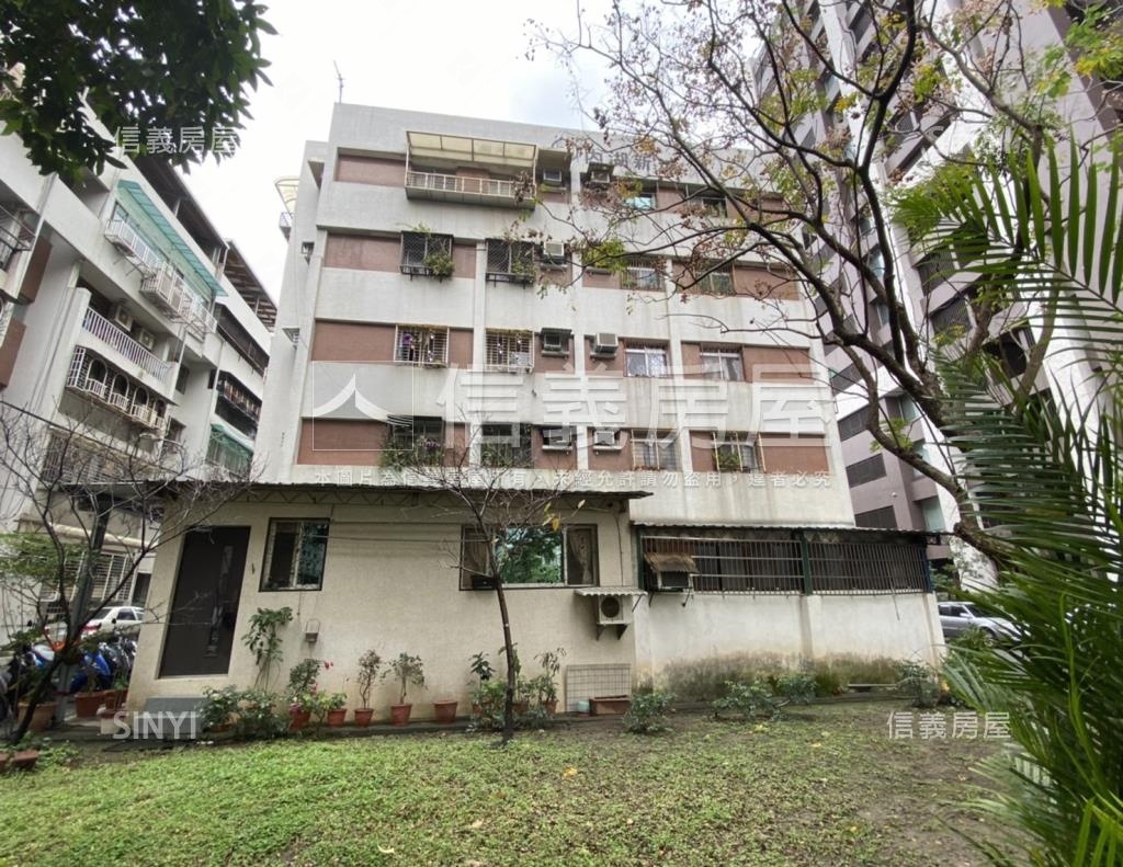 國泰內湖新城(54-60號)社區外觀及周邊環境