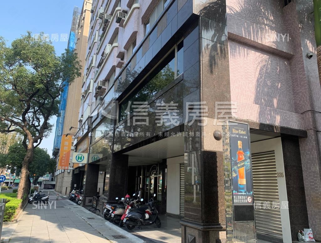 百星尊爵社區外觀及周邊環境