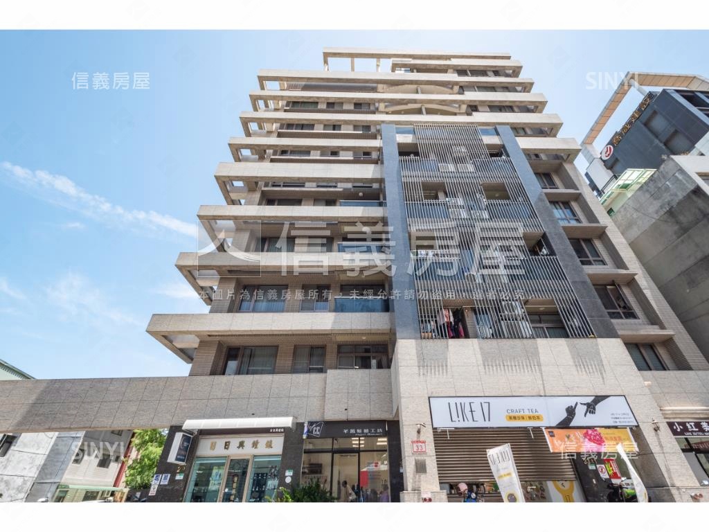 萬家春社區外觀及周邊環境