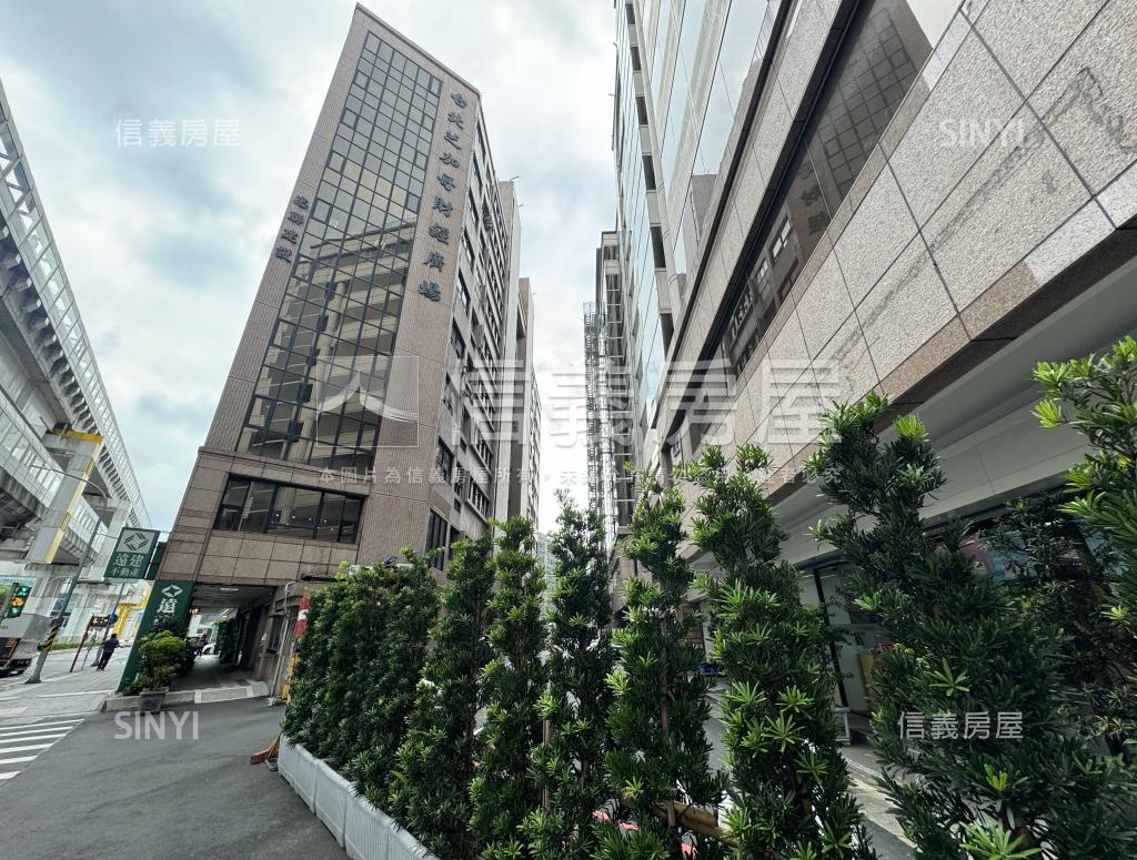 芝加哥財經廣場社區外觀及周邊環境