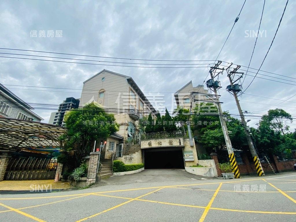 三本領仕館社區外觀及周邊環境