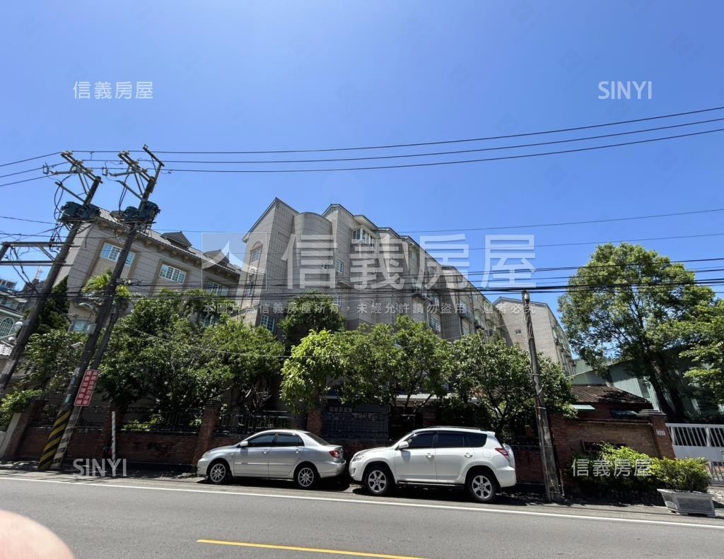 三本領仕館社區外觀及周邊環境