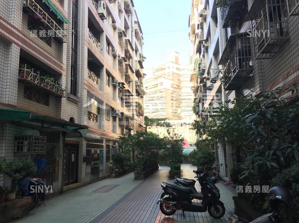 家住市中心(單號)社區外觀及周邊環境