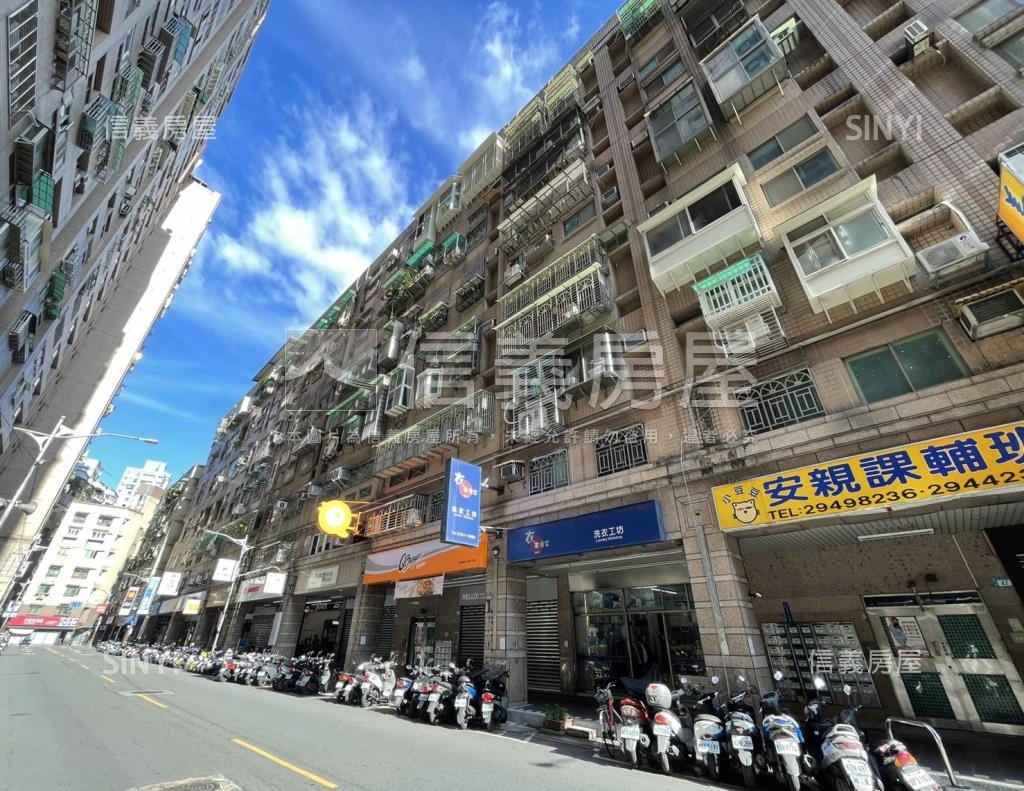 冠德住易B社區外觀及周邊環境