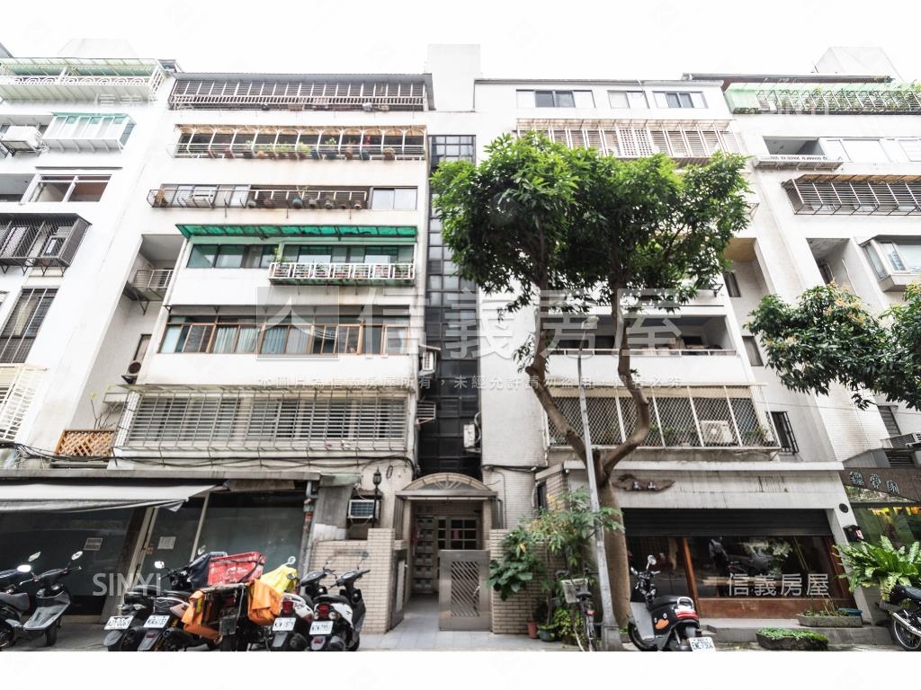 國泰仁愛大廈-忠區社區外觀及周邊環境