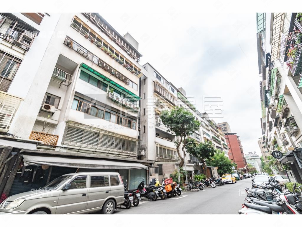 國泰仁愛大廈-忠區社區外觀及周邊環境