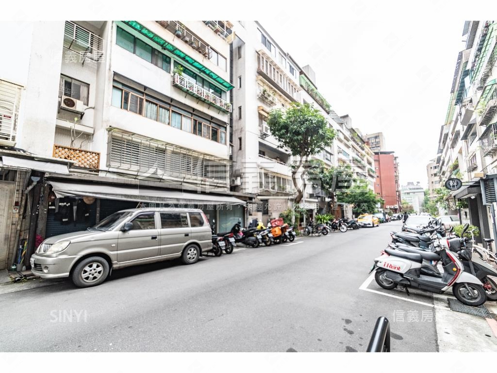 國泰仁愛大廈-忠區社區外觀及周邊環境