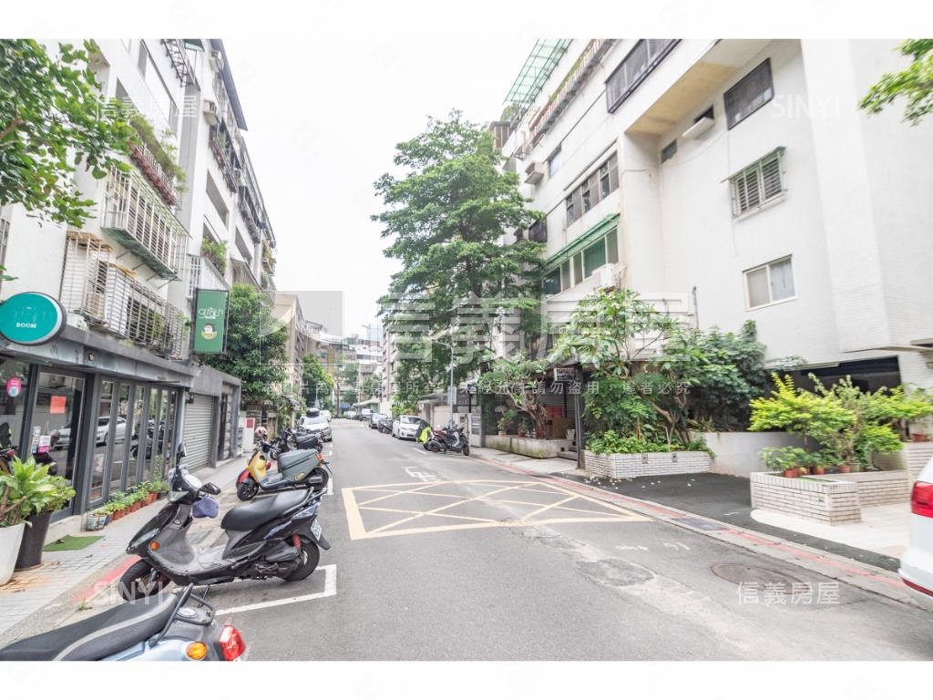 國泰仁愛社區-愛區B棟社區外觀及周邊環境