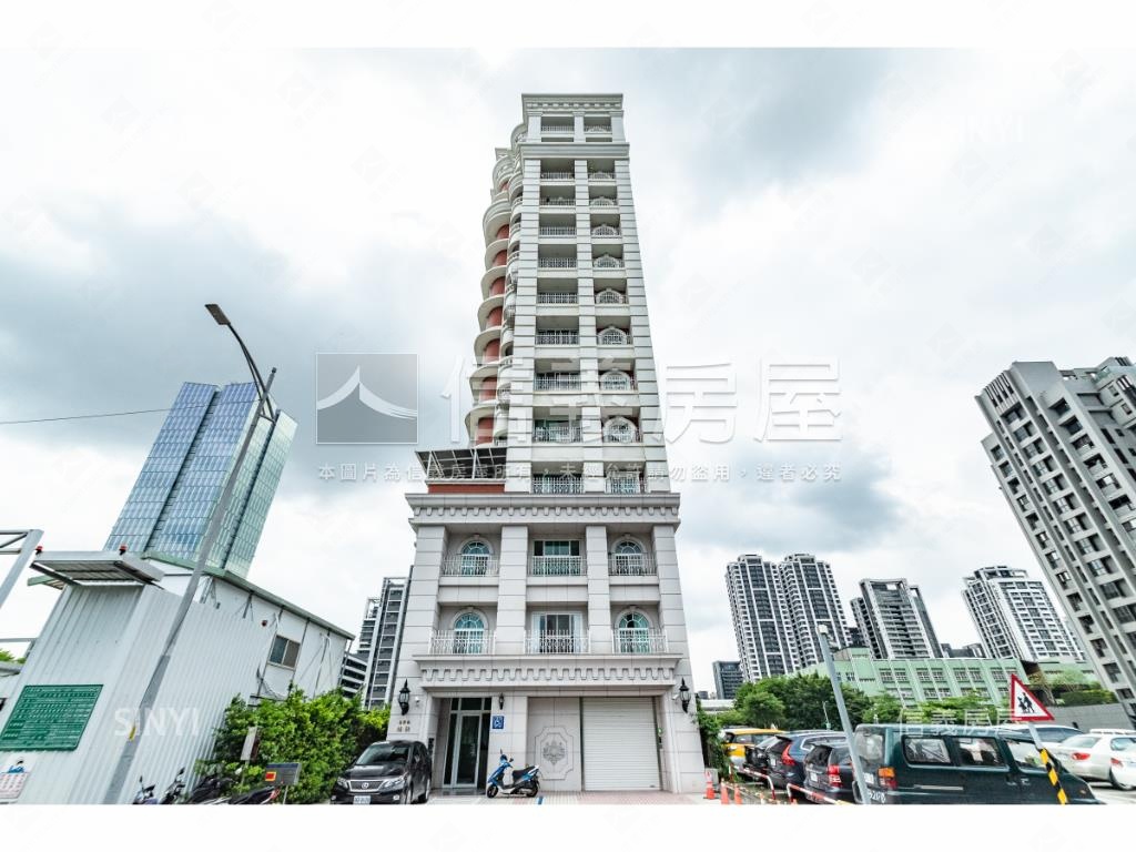 上居銀座二期社區外觀及周邊環境