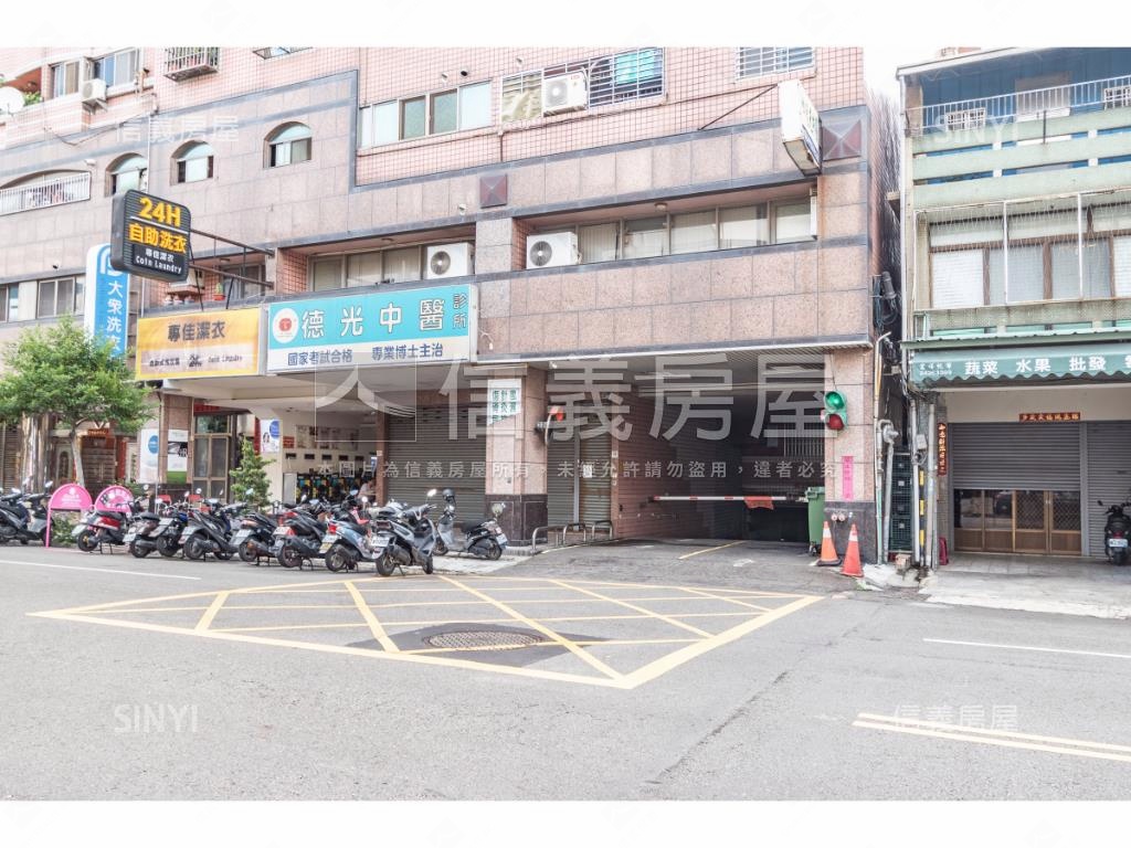黎明新天地社區外觀及周邊環境