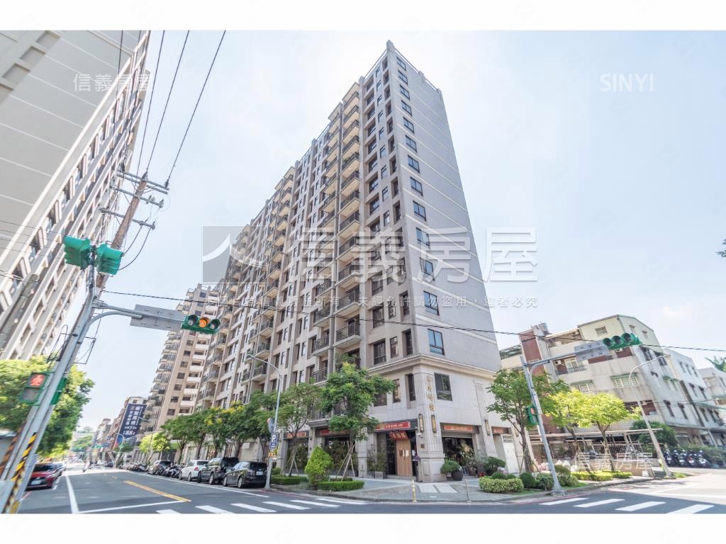 市府峰馥社區外觀及周邊環境