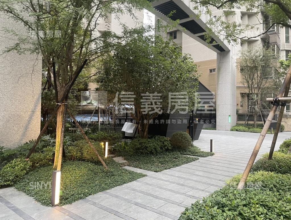 忠泰和社區外觀及周邊環境