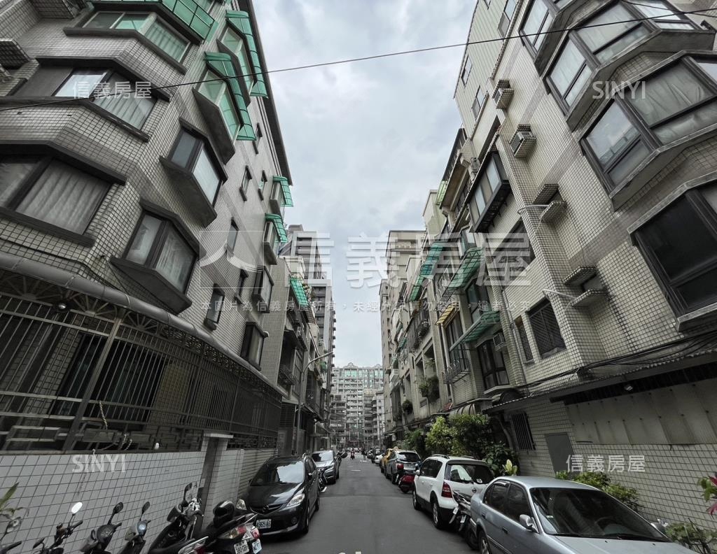 新海路72巷41-51號公寓社區外觀及周邊環境
