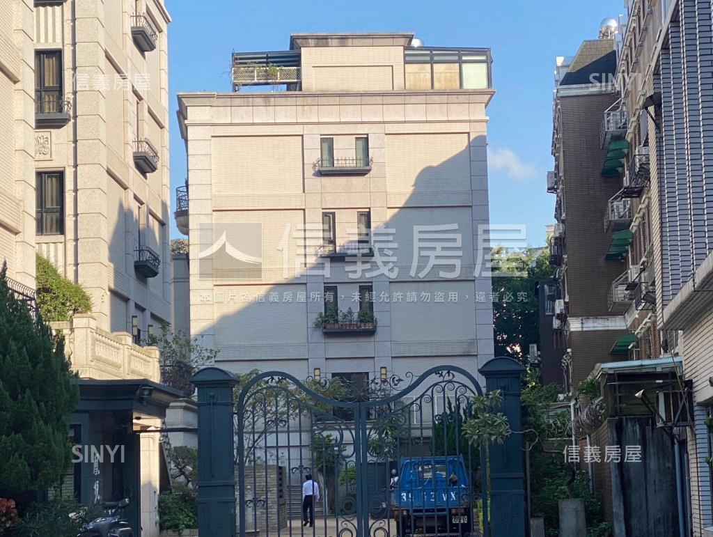 凰悅社區外觀及周邊環境